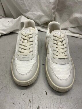 Veja V-90 B-Mesh Sneakers White